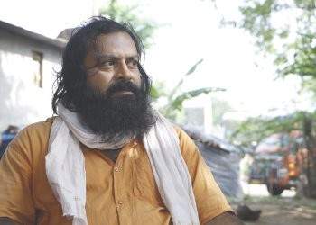 'सफाई कामगार ते सरपंच', ‘मोऱ्या’ उर्फ सीताराम जेधेचा थक्क करणारा प्रवास!