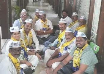 फलक परवानगीसाठी घेतलेली रक्कम मनपाने केली परत