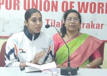 नागपूर : वाय.के.ग्रुप ऑफ इन्स्टिट्यूट आणि योगा लाईफ सेंटरच्या वतीने राष्ट्रीय पुरस्कार वितरण सोहळा शनिवारी