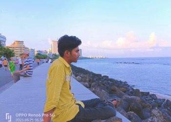 ती मोहित करीत होती; मायानगरी दर्शनाचा अनुभव