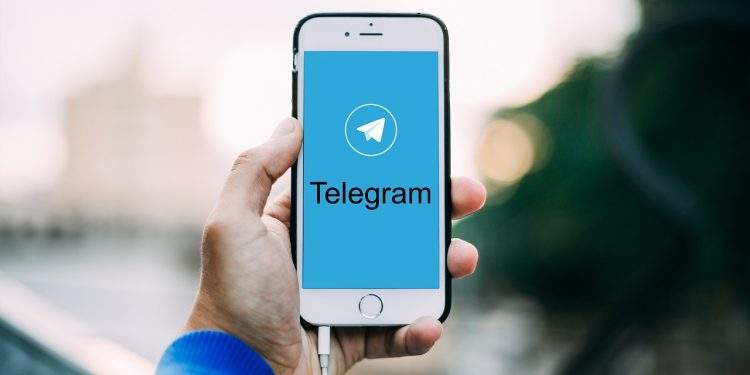 smartphone, iphone, telegram