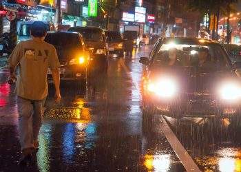 Yellow Alert for Heavy Rain : जोरदार पावसाचा येलो अलर्ट